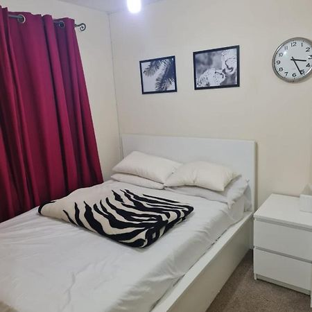 Soft Pillow Apartment ลอนดอน ภายนอก รูปภาพ